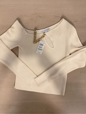 Ribbed Knit Long Sleeve Sweater